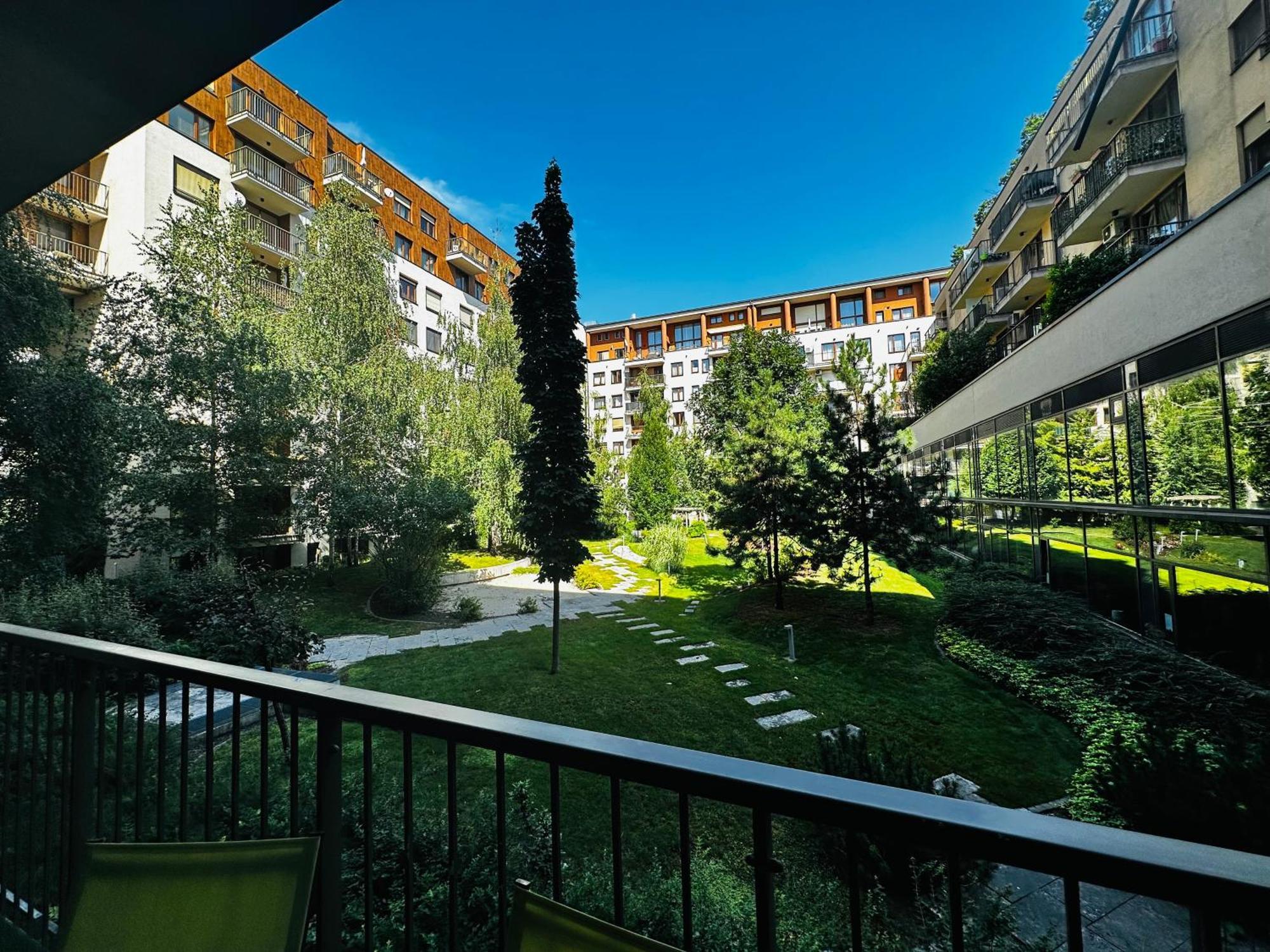 Zoe Apartman Budapest Luaran gambar